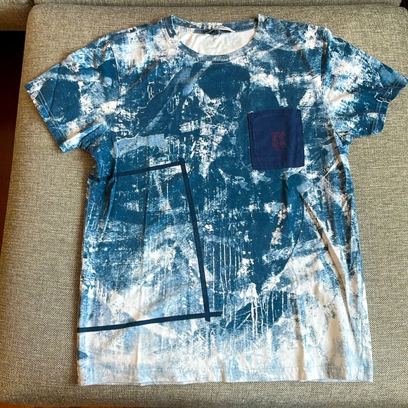 WE ARE THE SUPERLATIVE CONSPIRACY (WESC)
Pocket Tshirt - Picture 1 of 4